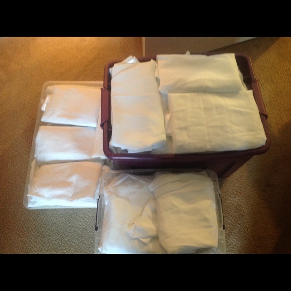 ‼️‼️SOLD‼️‼️White Chair Cover For Weeding Decorations - Picture 5 of 5